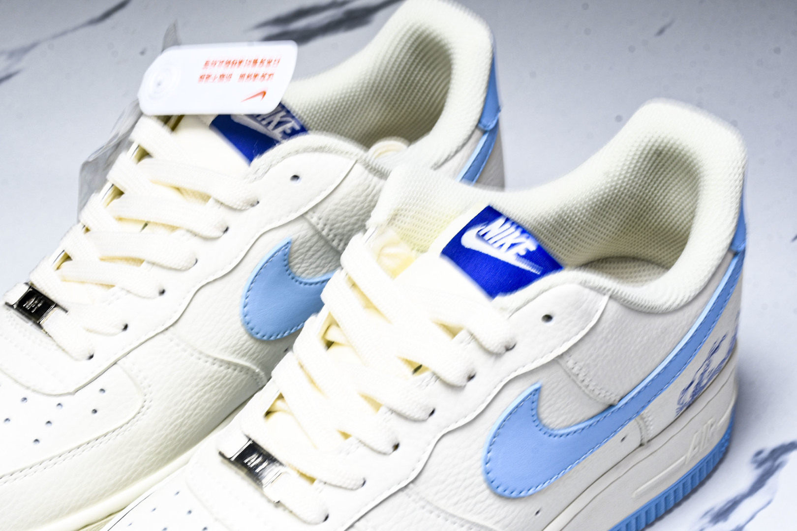   nk Air Force 1'07 Low 米蓝浪花 空军一号低帮休闲板鞋 CS5288-027 尺