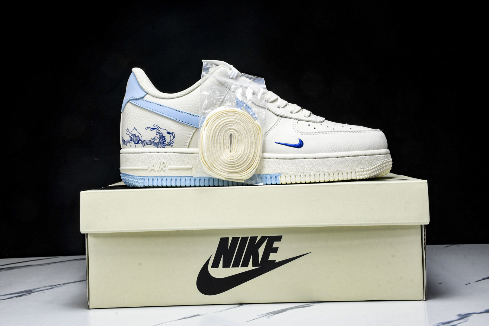   nk Air Force 1'07 Low 米蓝浪花 空军一号低帮休闲板鞋 CS5288-027 尺