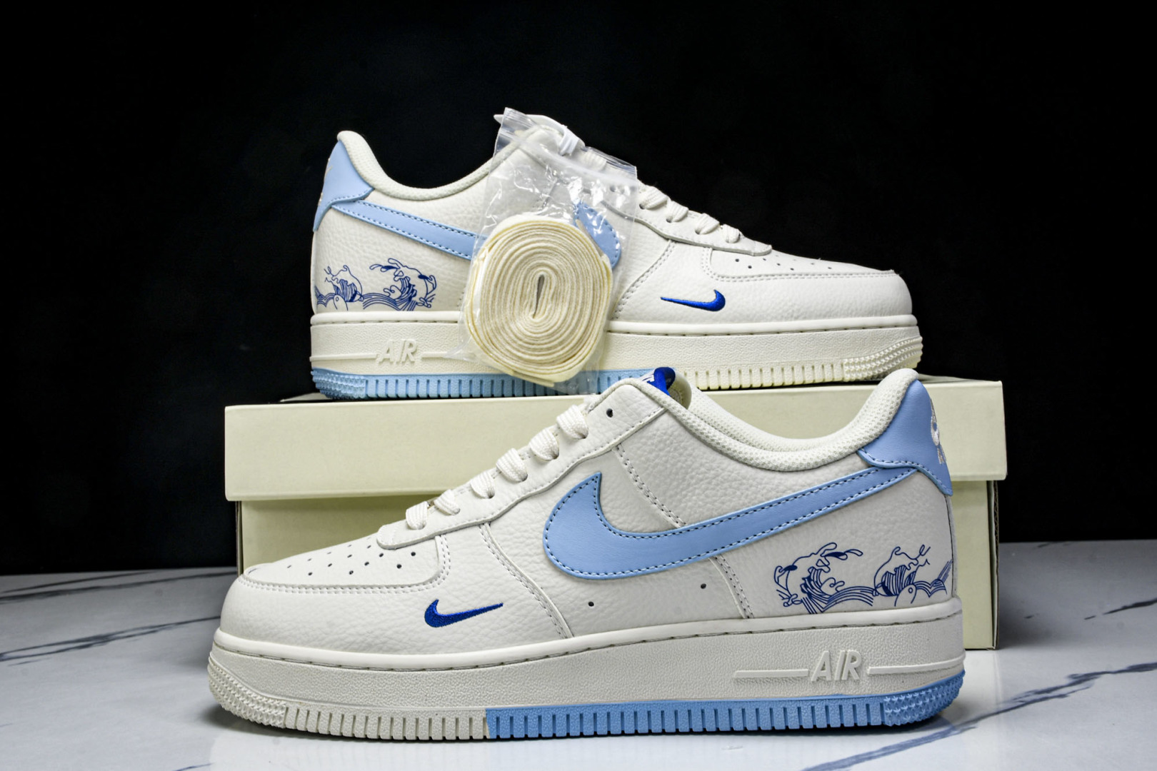   nk Air Force 1'07 Low 米蓝浪花 空军一号低帮休闲板鞋 CS5288-027 尺