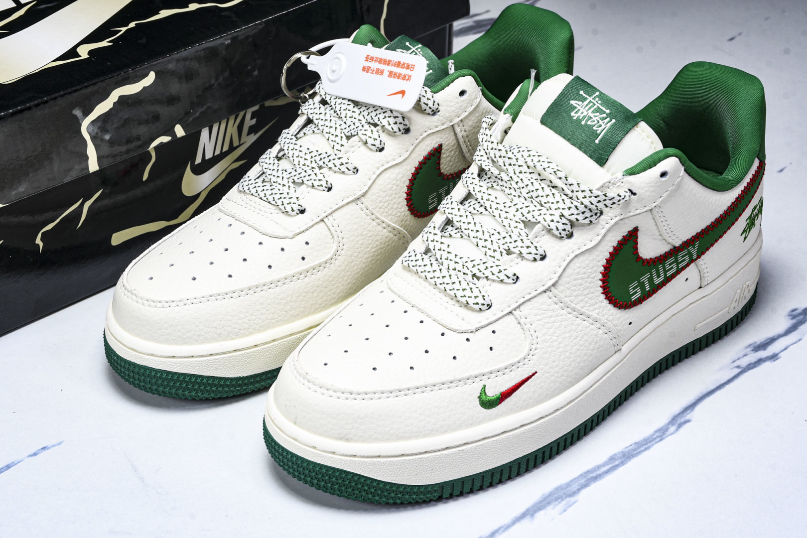   nk Air Force 1'07 Low 斯图西联名 针织勾米绿 空军一号低帮休闲板鞋 KJ168