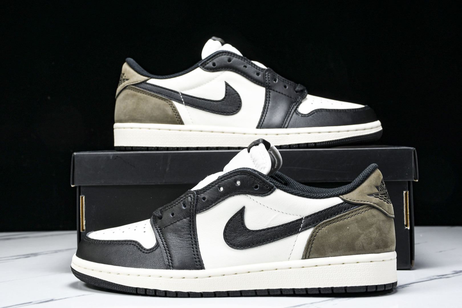 AJ Low 尺码40-47.5

纯原版出品-Air Jordan 1 Retro Low OG Mo