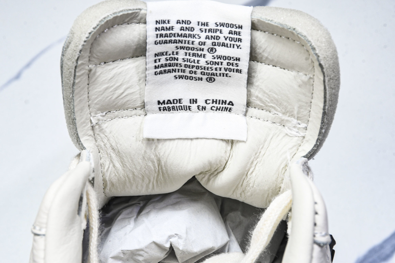 AMBUSH 尺码36-47.5

纯原版出品-AMBUSH x NK Air Force 1 Low 