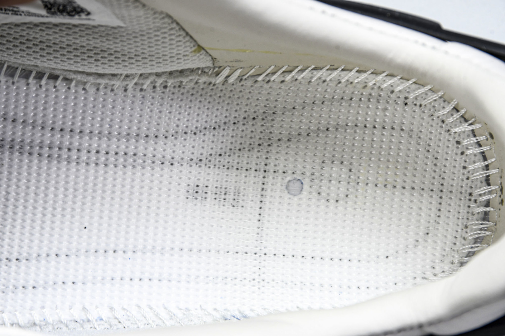 AMBUSH 尺码36-47.5

纯原版出品-AMBUSH x NK Air Force 1 Low 