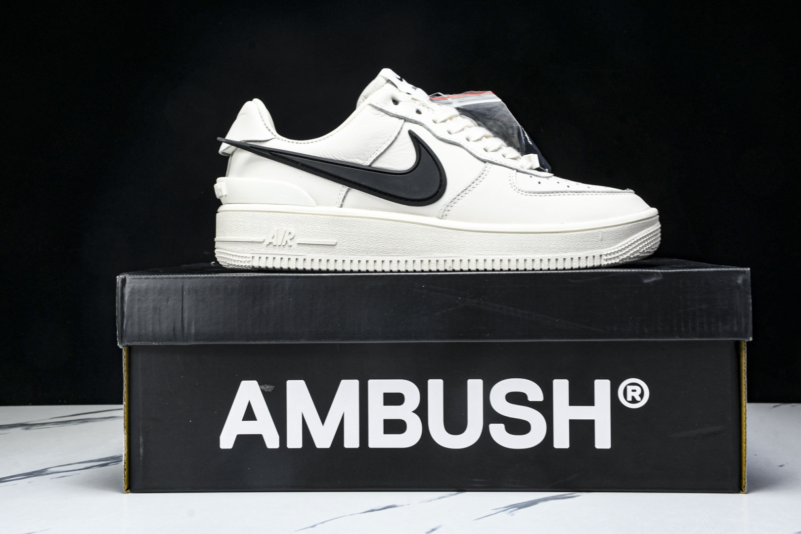 AMBUSH 尺码36-47.5

纯原版出品-AMBUSH x NK Air Force 1 Low 