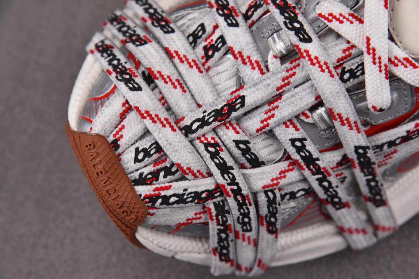 巴黎3XL 尺码35-46

纯原出品-Balenciaga 3XL Extreme Laces Log