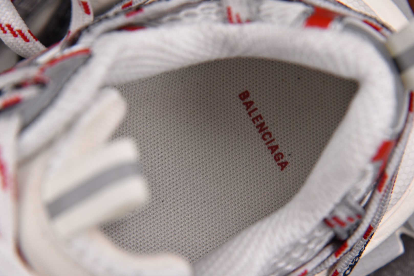 巴黎3XL 尺码35-46

纯原出品-Balenciaga 3XL Extreme Laces Log