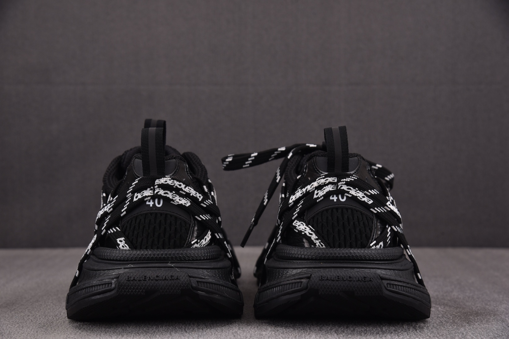 巴黎3XL 尺码35-46

纯原出品-Balenciaga 3XL Extreme Laces Log