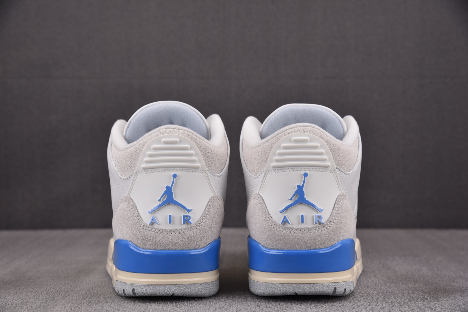 AJ3白蓝 尺码40-48.5

纯原出品-Air Jordan 3 Retro Lucky Short
