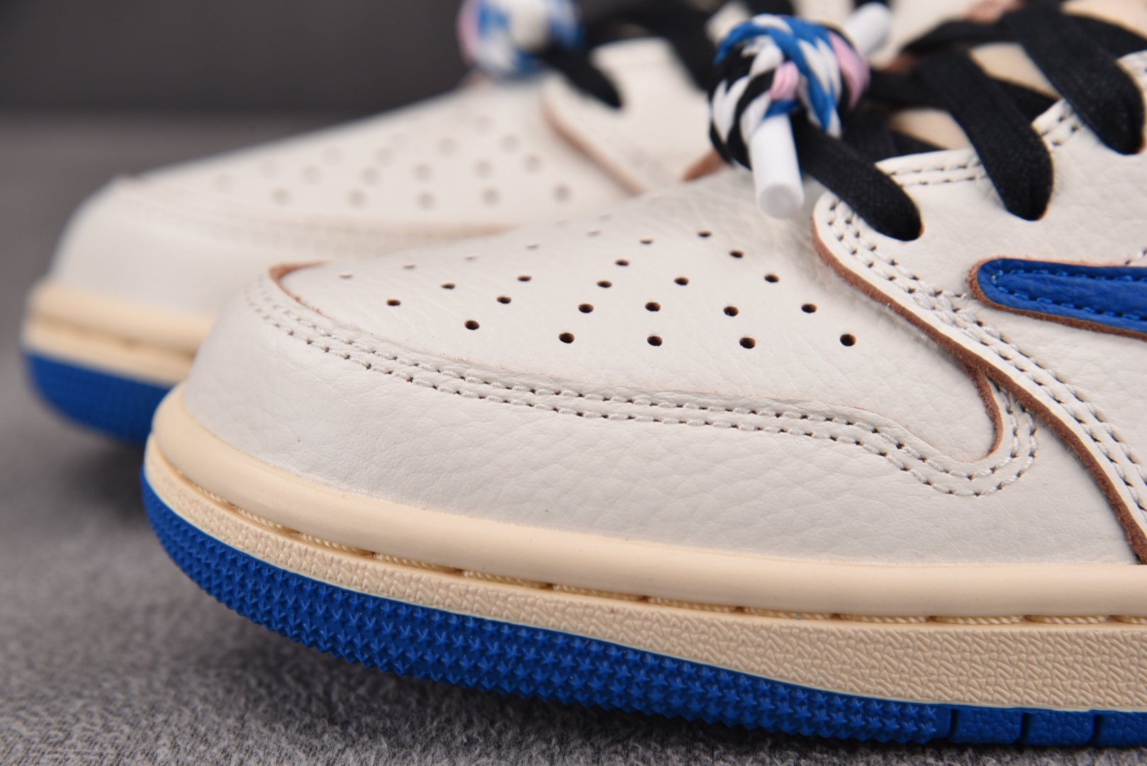 AJ1 Low 尺码40-48.5

纯原出品-Air Jordan 1 Travis Scott x 