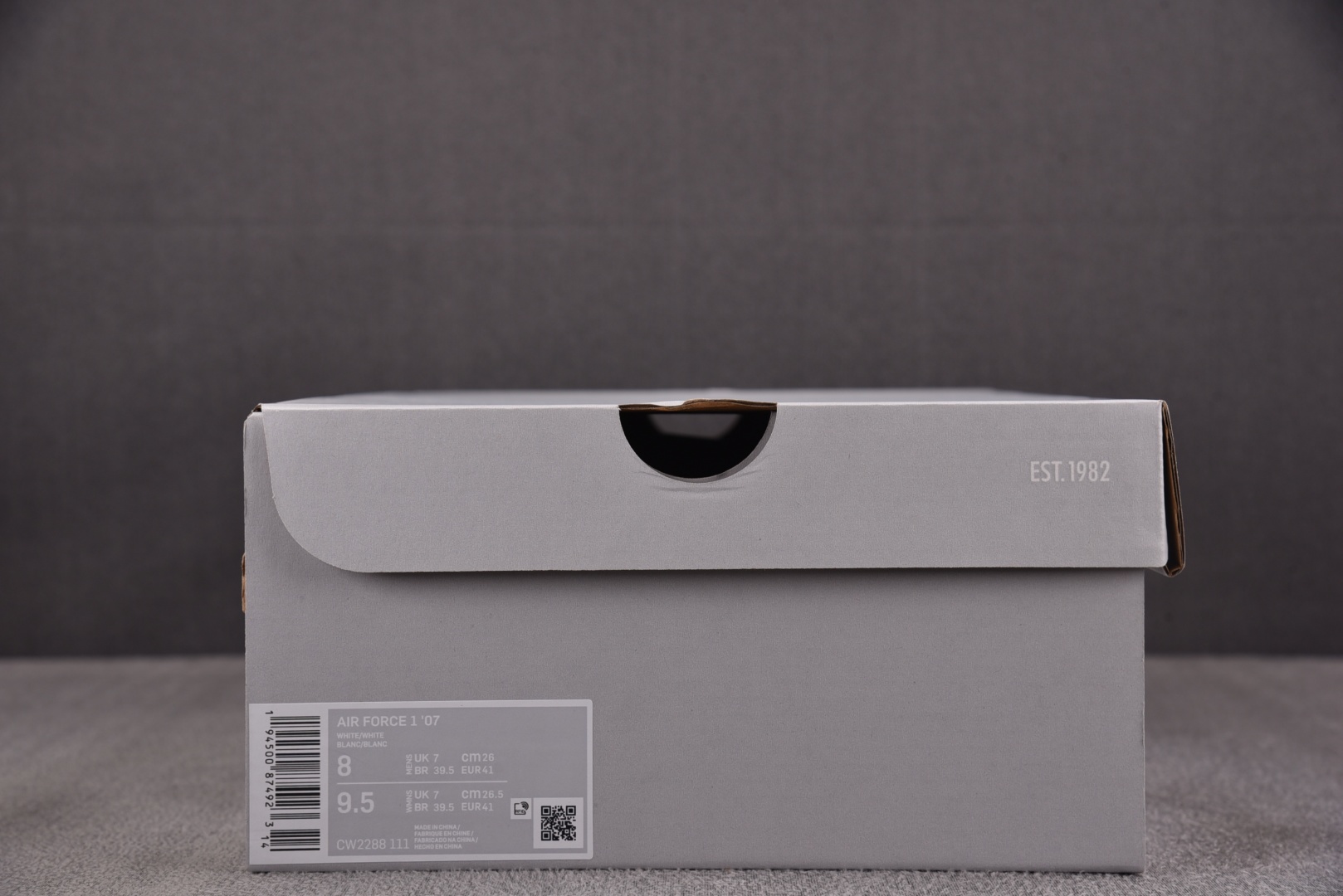 AF1 尺码36-46

纯原出品-Air Force 1 Low '07 White 白色 CW228