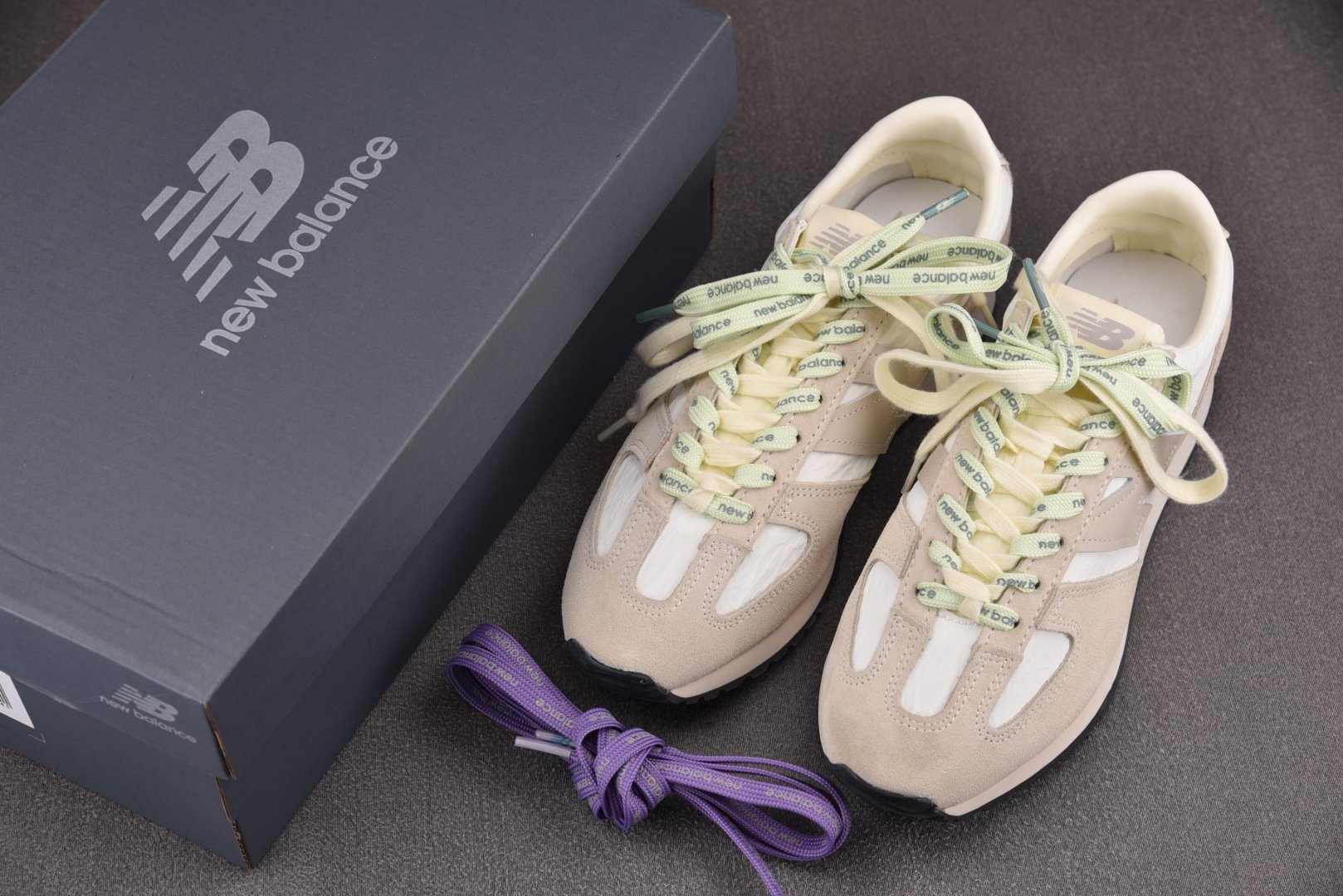 NB471 尺码36-47

纯原版出品-New Balance 471 White Gray 白灰 U