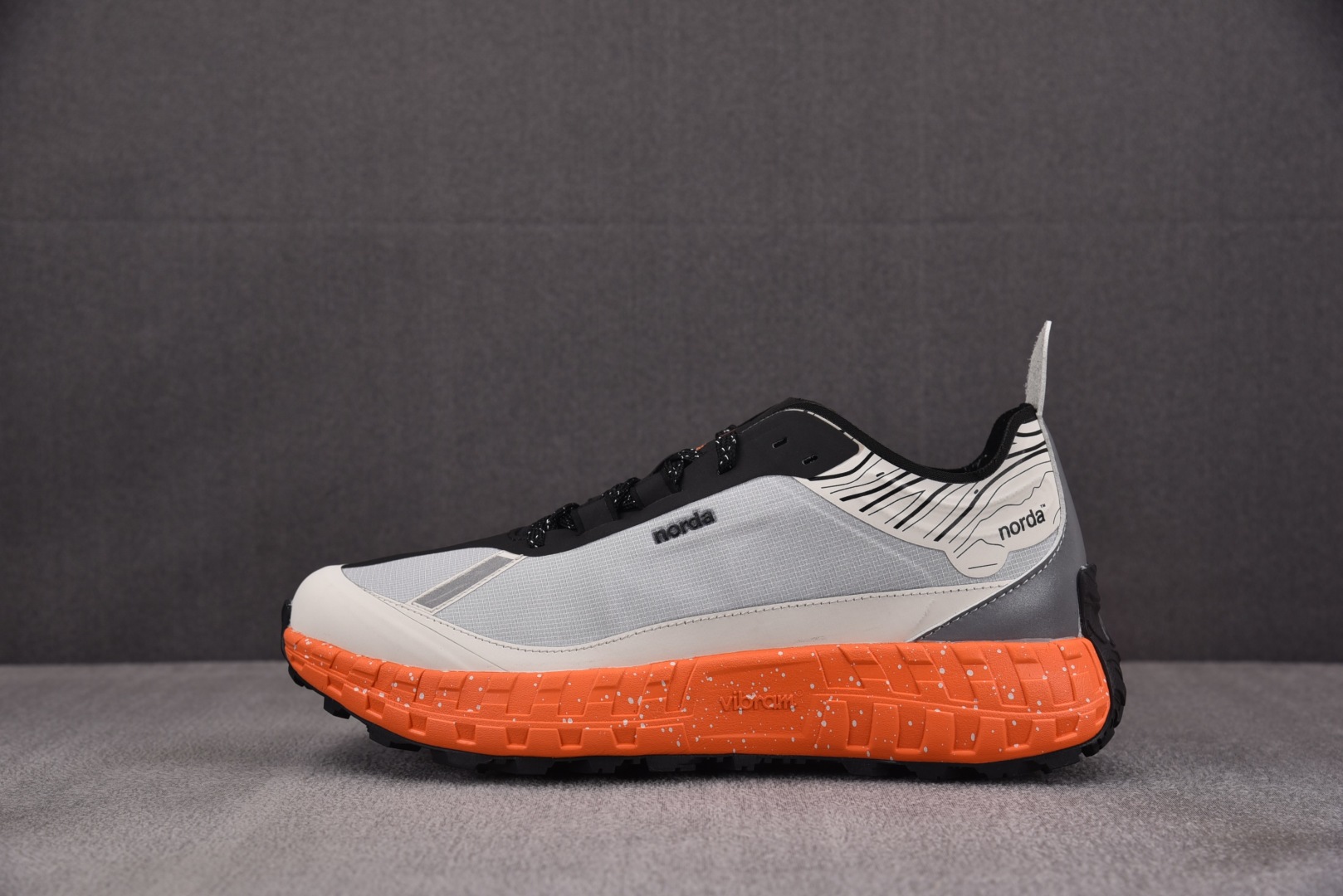 NORDA 尺码39-45

纯原版出品-NORDA 001 Anti SliP Wear Resist