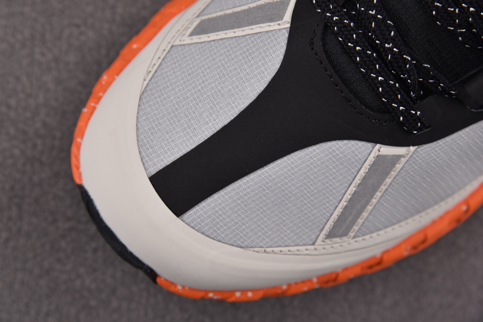 NORDA 尺码39-45

纯原版出品-NORDA 001 Anti SliP Wear Resist