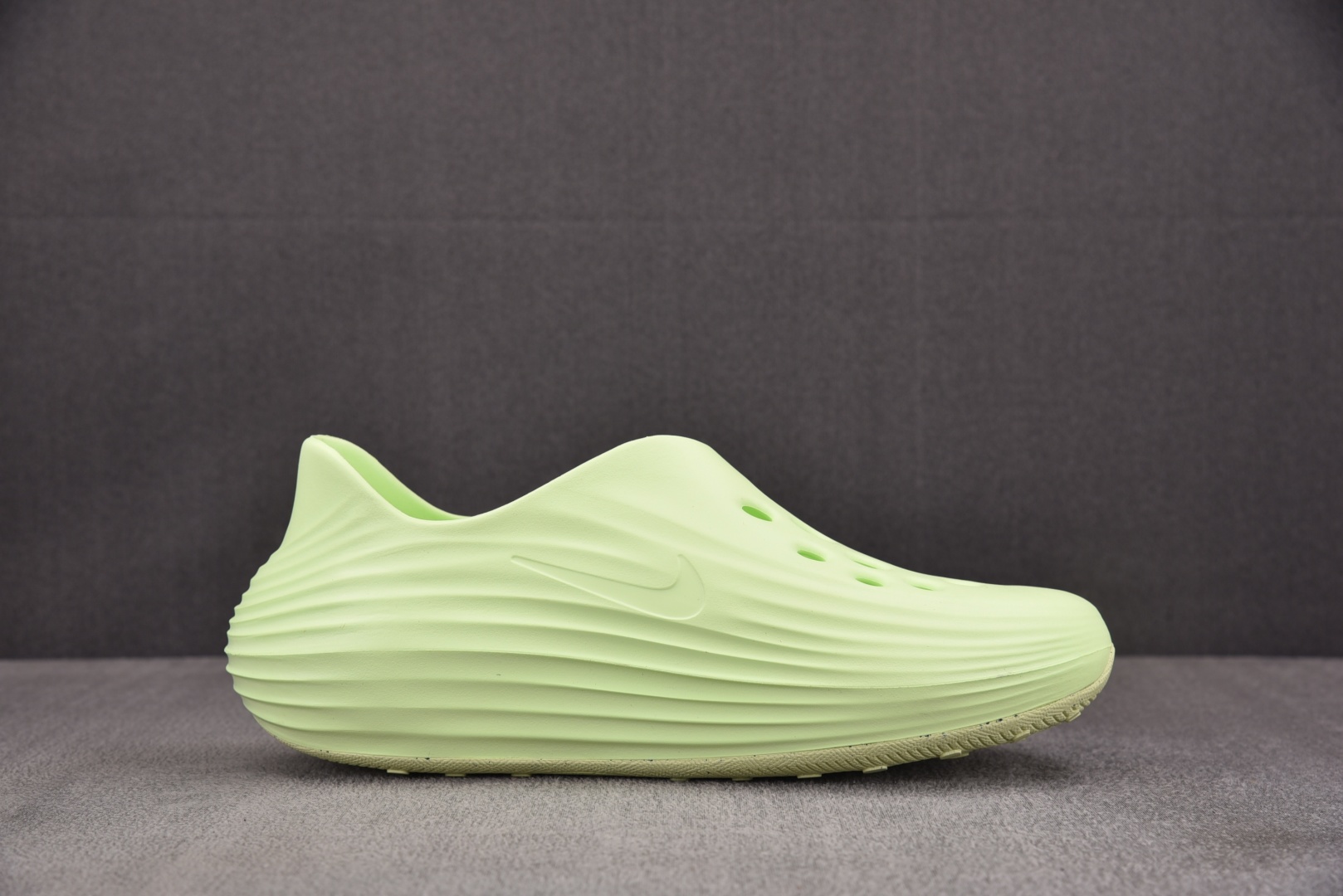 洞洞鞋 尺码36-49.5

纯原出品-ReactX Rejuven8 Barely Volt 浅绿 H
