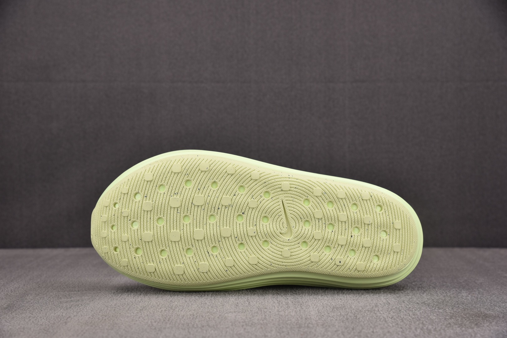 洞洞鞋 尺码36-49.5

纯原出品-ReactX Rejuven8 Barely Volt 浅绿 H