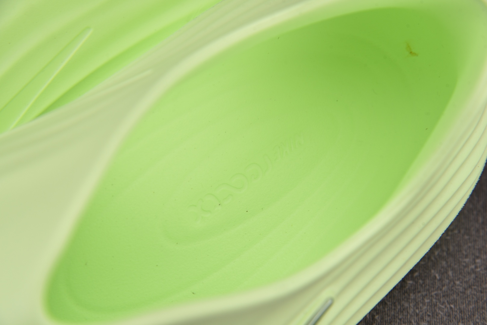 洞洞鞋 尺码36-49.5

纯原出品-ReactX Rejuven8 Barely Volt 浅绿 H