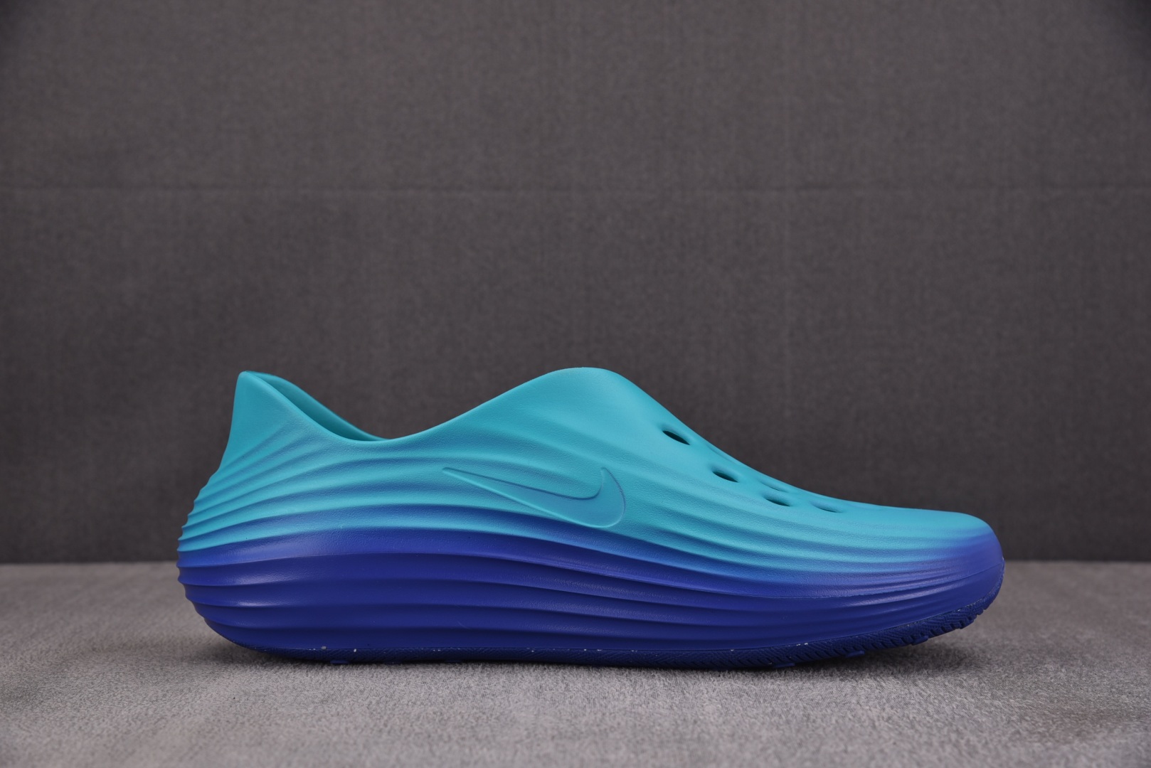 洞洞鞋 尺码36-49.5

纯原出品-ReactX Rejuven8 Dusty Cactus Per