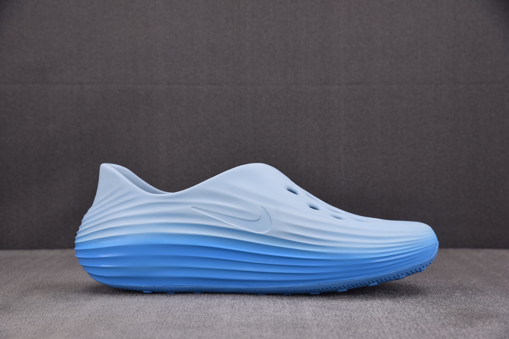 洞洞鞋 尺码36-49.5

纯原出品-ReactX Rejuven8 Glacier Blue 冰川蓝
