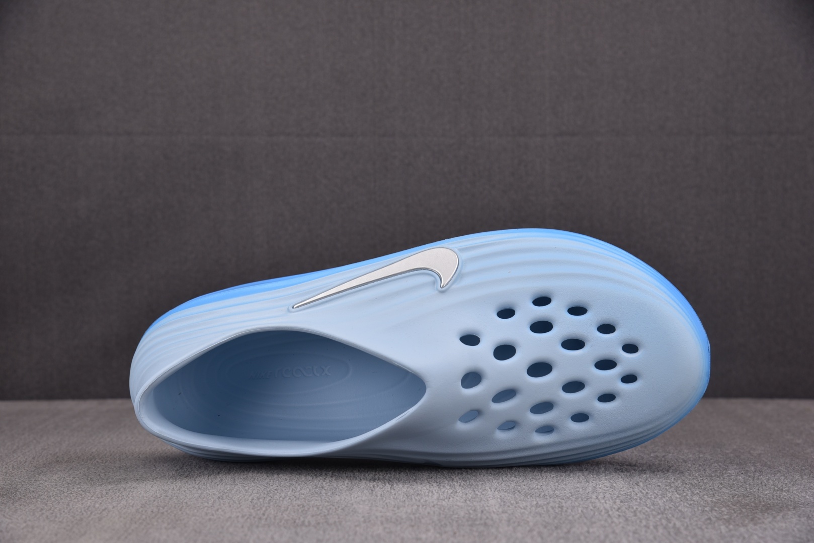 洞洞鞋 尺码36-49.5

纯原出品-ReactX Rejuven8 Glacier Blue 冰川蓝