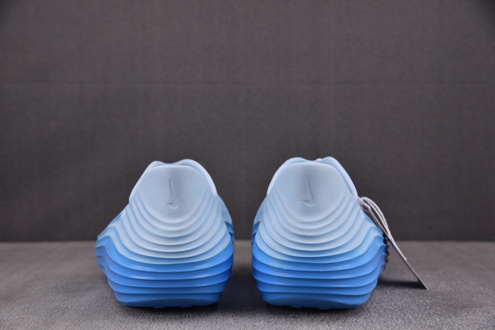 洞洞鞋 尺码36-49.5

纯原出品-ReactX Rejuven8 Glacier Blue 冰川蓝