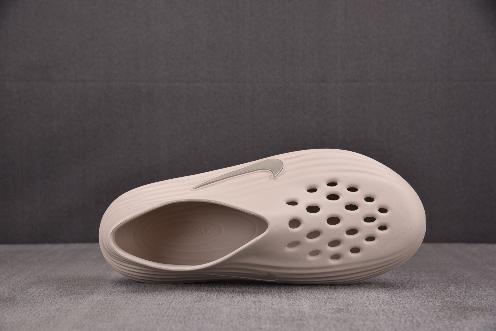 洞洞鞋 尺码36-49.5

纯原出品-ReactX Rejuven8 Light Orewood Br