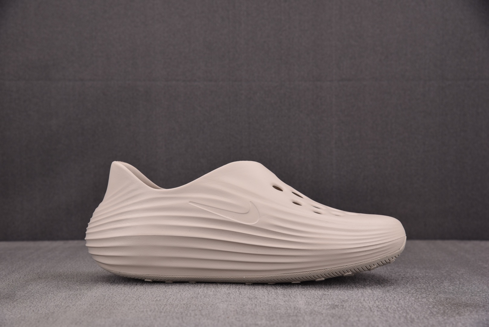 洞洞鞋 尺码36-49.5

纯原出品-ReactX Rejuven8 Light Orewood Br
