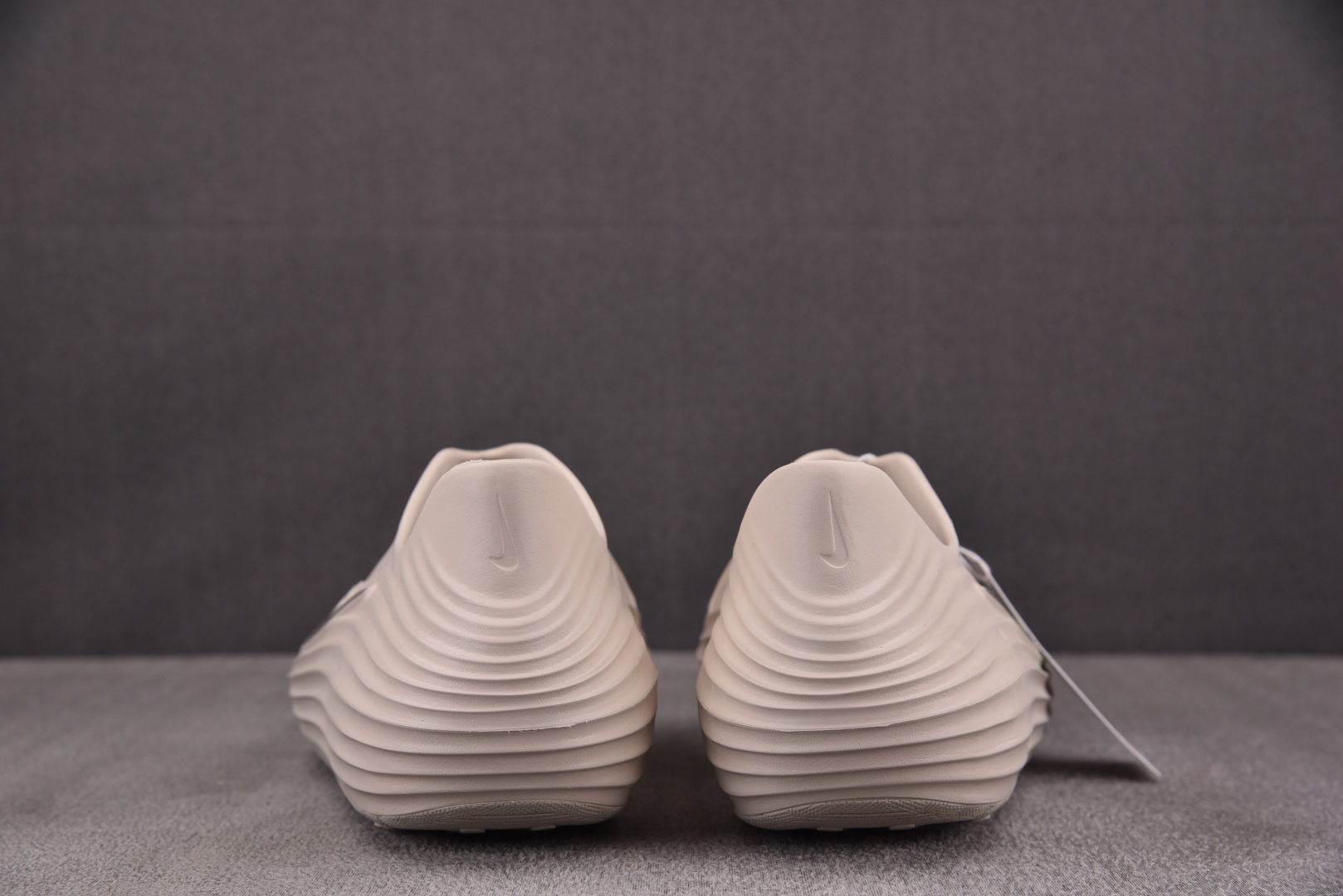 洞洞鞋 尺码36-49.5

纯原出品-ReactX Rejuven8 Light Orewood Br