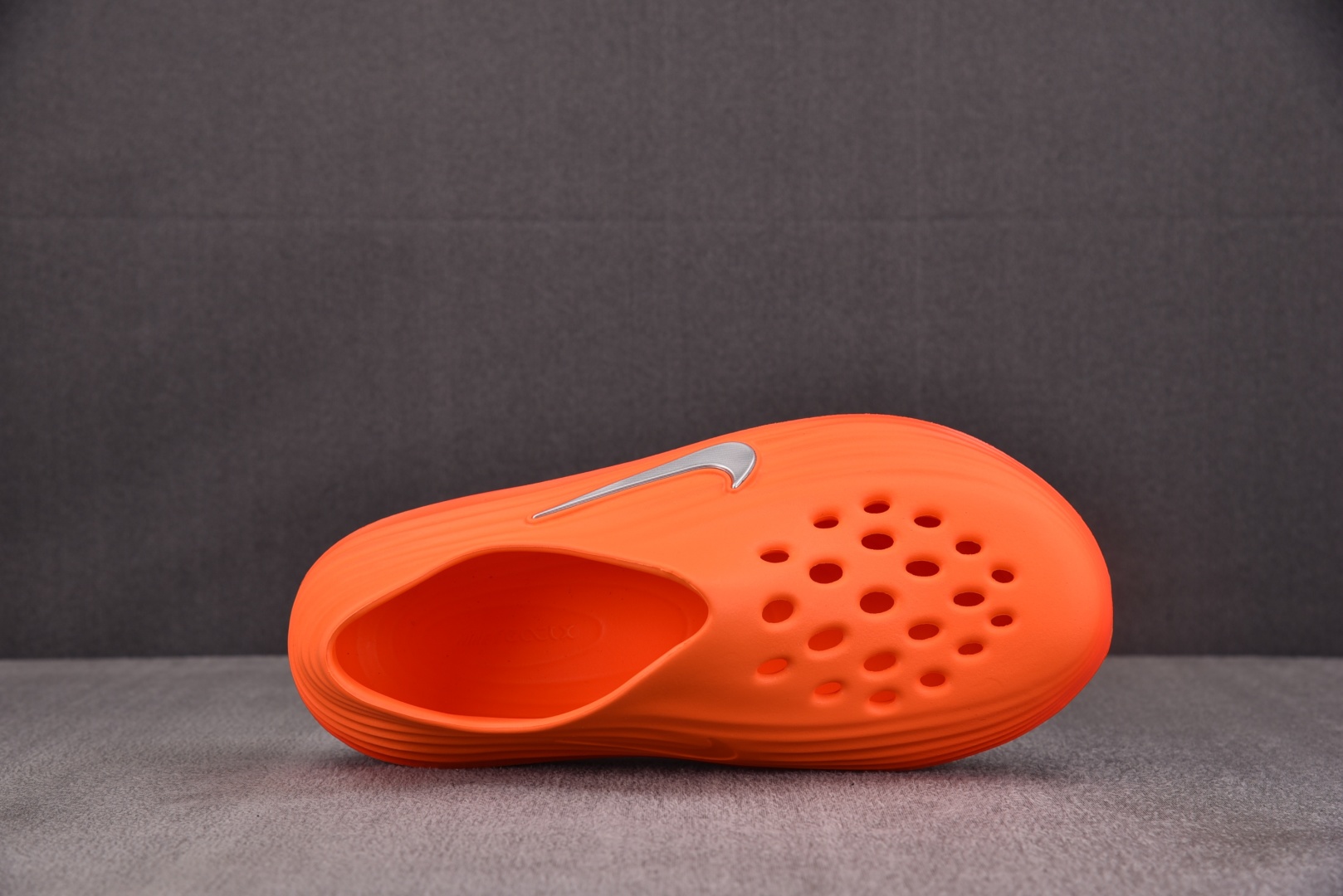 洞洞鞋 尺码36-49.5

纯原出品-ReactX Rejuven8 Safety Orange 橙色