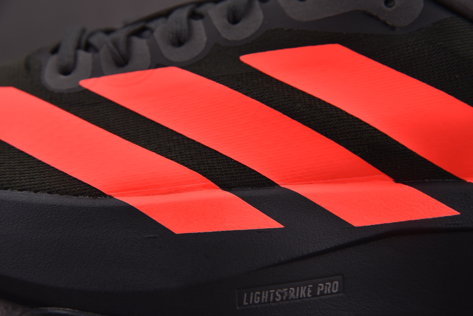 Adizero 尺码36-46

纯原出品-Adizero Evo SL Carbon Lucid Re