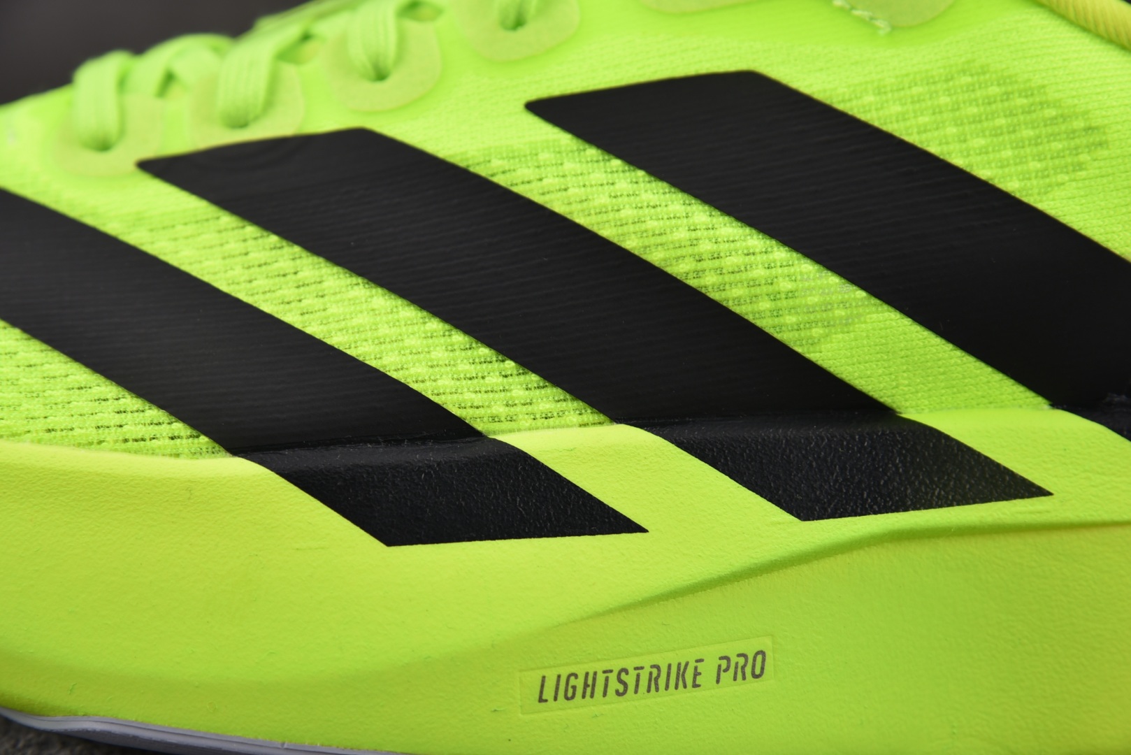 Adizero 尺码36-46

纯原出品-Adizero Evo SL Lucid Lemon 绿黑 