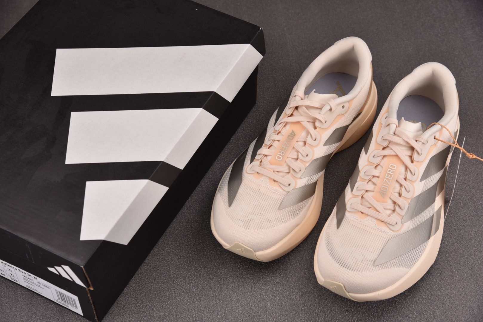 Adizero 尺码36-46

纯原出品-Adizero Evo SL Wonder White 米白