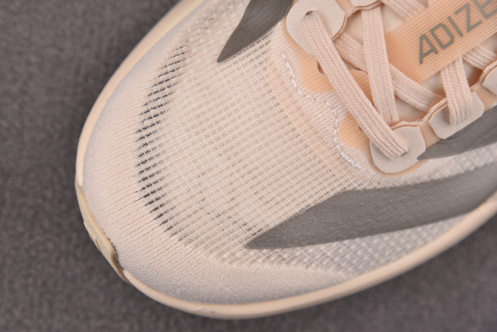 Adizero 尺码36-46

纯原出品-Adizero Evo SL Wonder White 米白