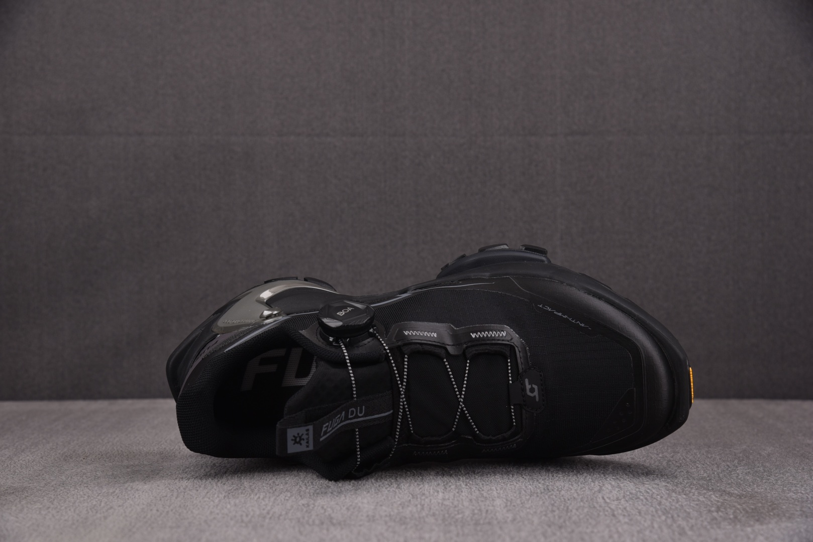 凯乐 尺码36-45

纯原出品-Kailas Fuga Du Boa 凯乐石登山鞋 黑银 YZ007
