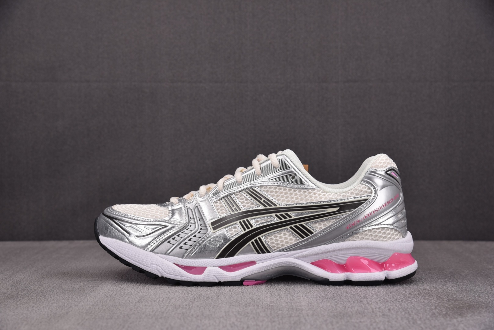 ASICS 尺码36-47

纯原出品-ASICS GEL-Kayano 14 Cream Sweet 