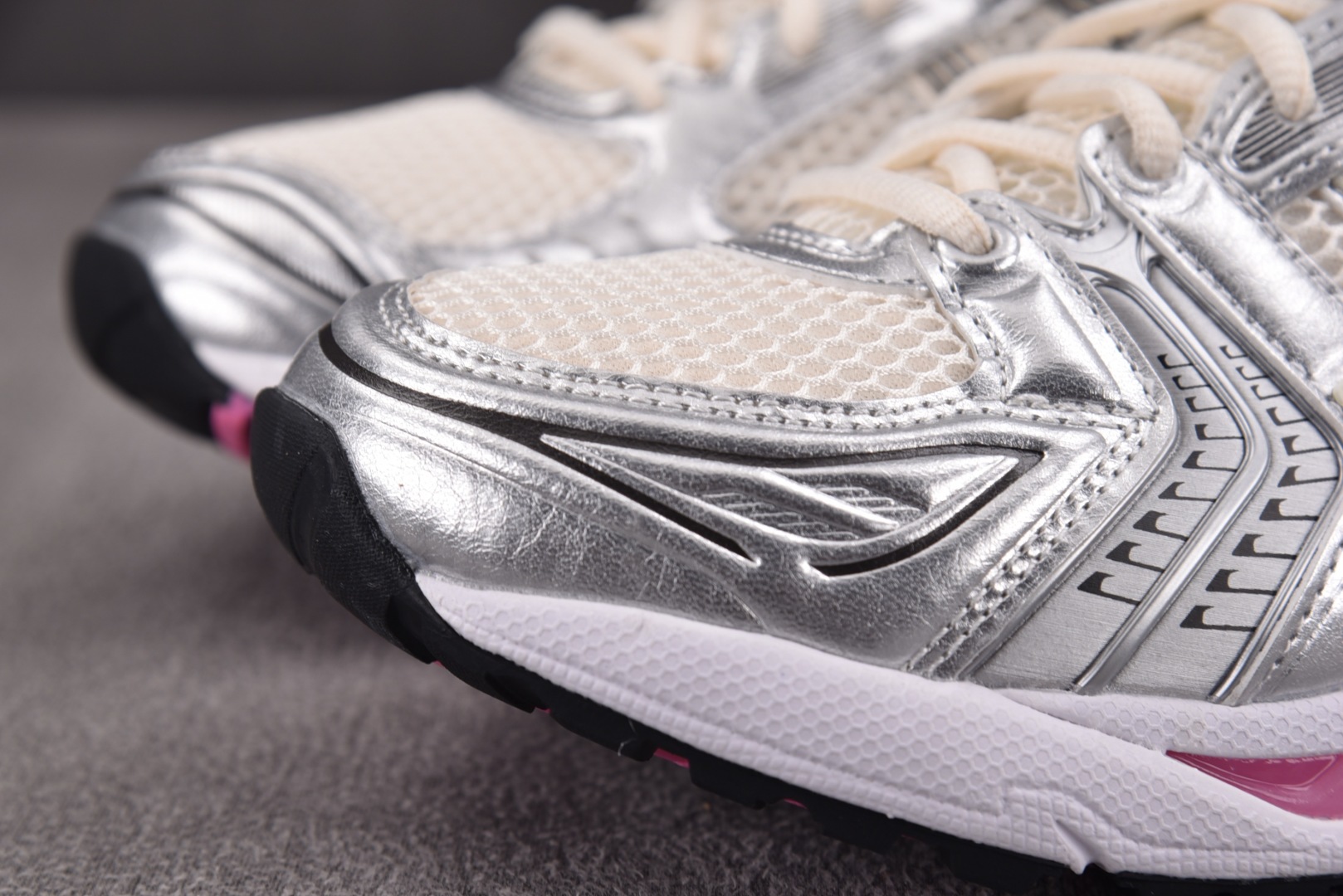 ASICS 尺码36-47

纯原出品-ASICS GEL-Kayano 14 Cream Sweet 