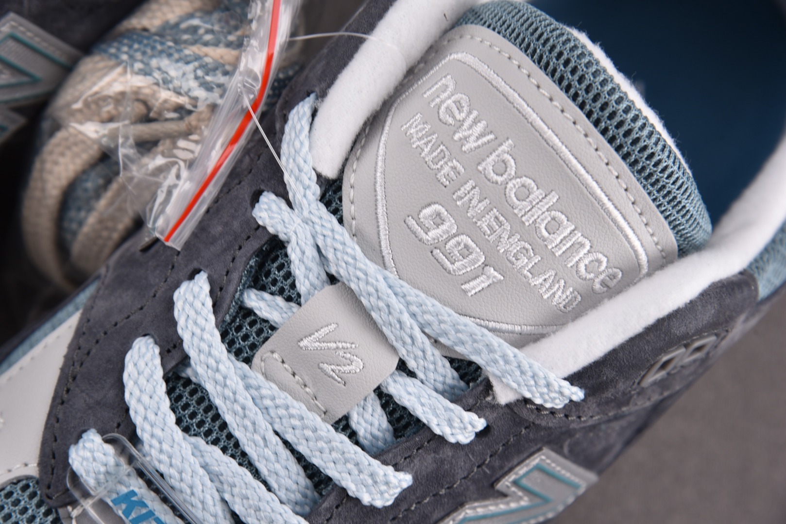 NB991 尺码36-46.5

纯原出品-New Balance 991v2 MiUK Kith Os