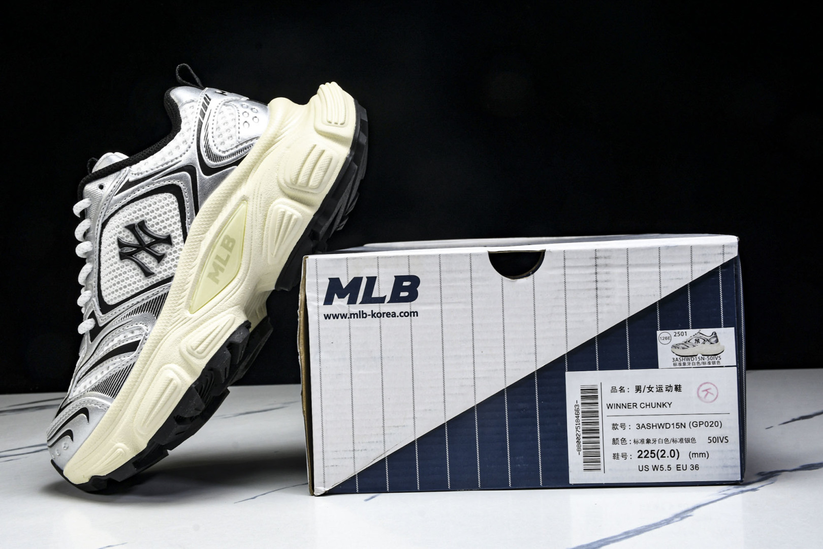 MLB 尺码35-45

纯原版出品-MLB Winner Chunky 赛博老爹鞋 银灰色 3ASHW