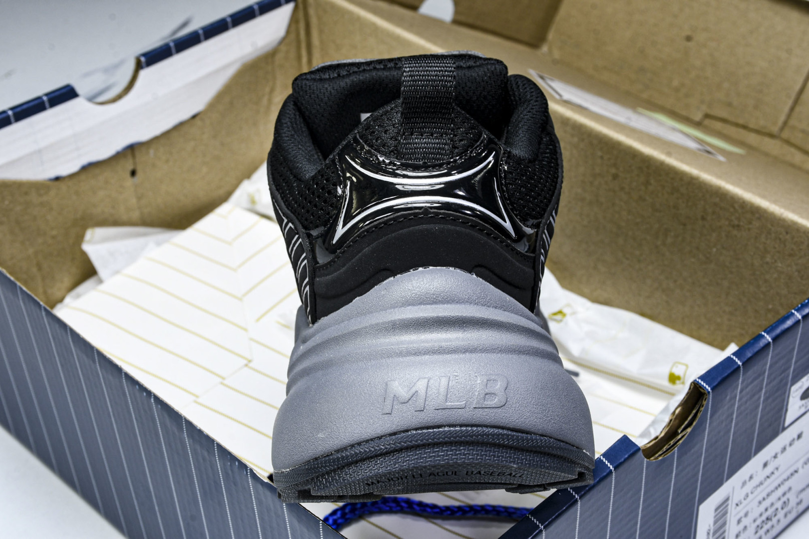 MLB 尺码35-45

纯原版出品-MLB XLG CHUNKY 百搭舒适休闲潮流运动厚底增高防滑耐磨