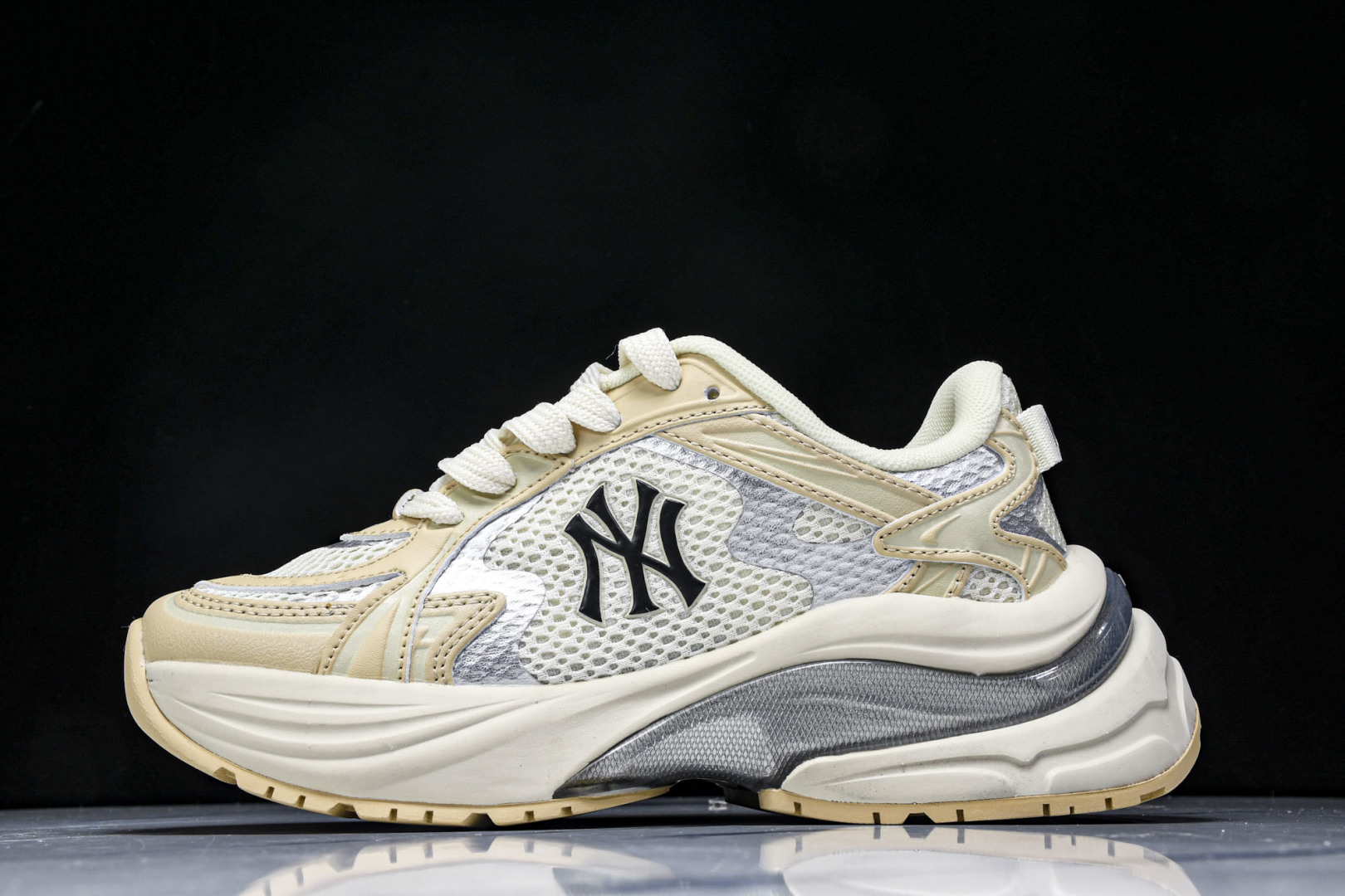 MLB 尺码35-45

纯原版出品-NY MLB Bigball Chunky Curve 纽约洋基队
