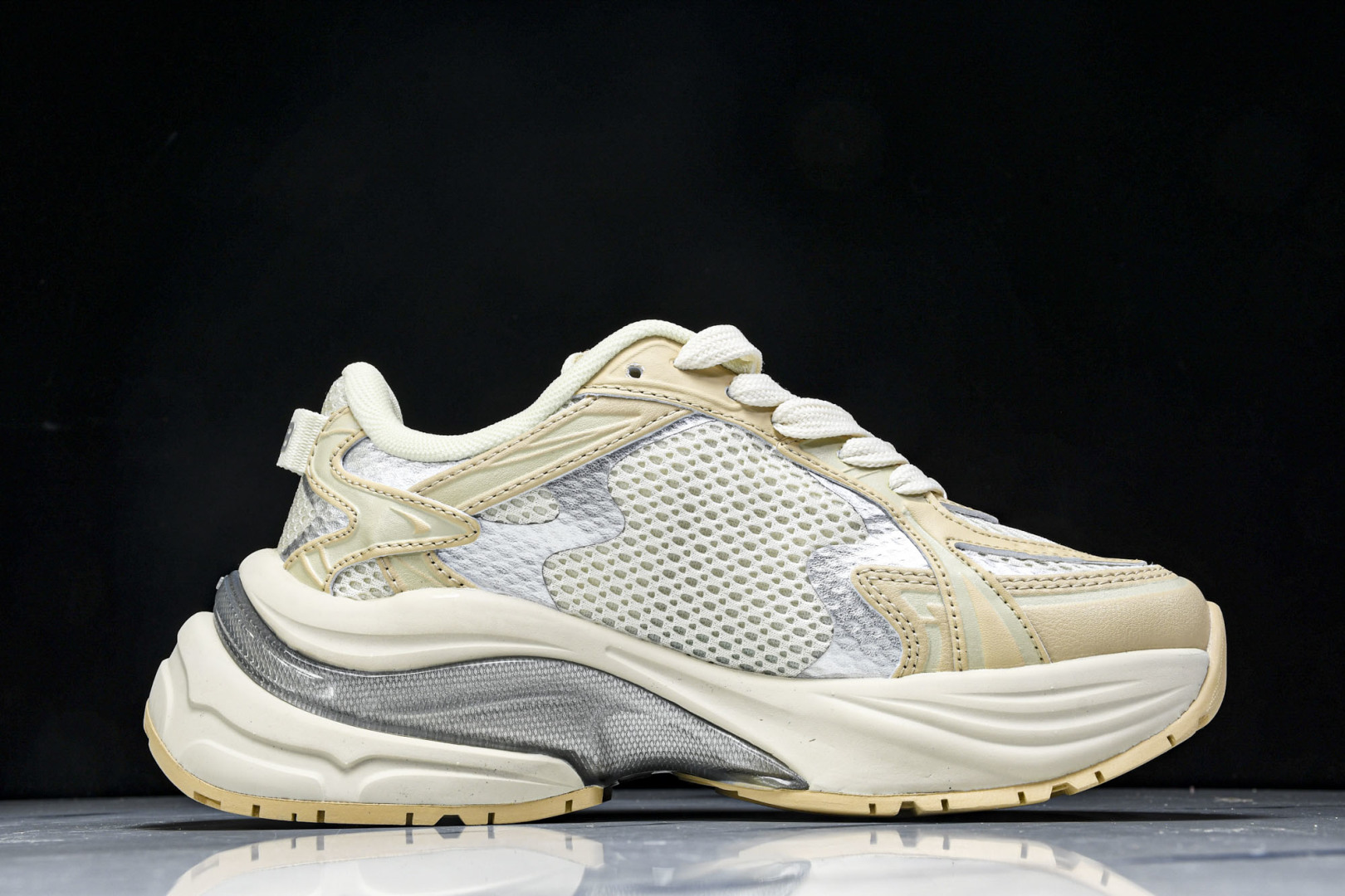 MLB 尺码35-45

纯原版出品-NY MLB Bigball Chunky Curve 纽约洋基队