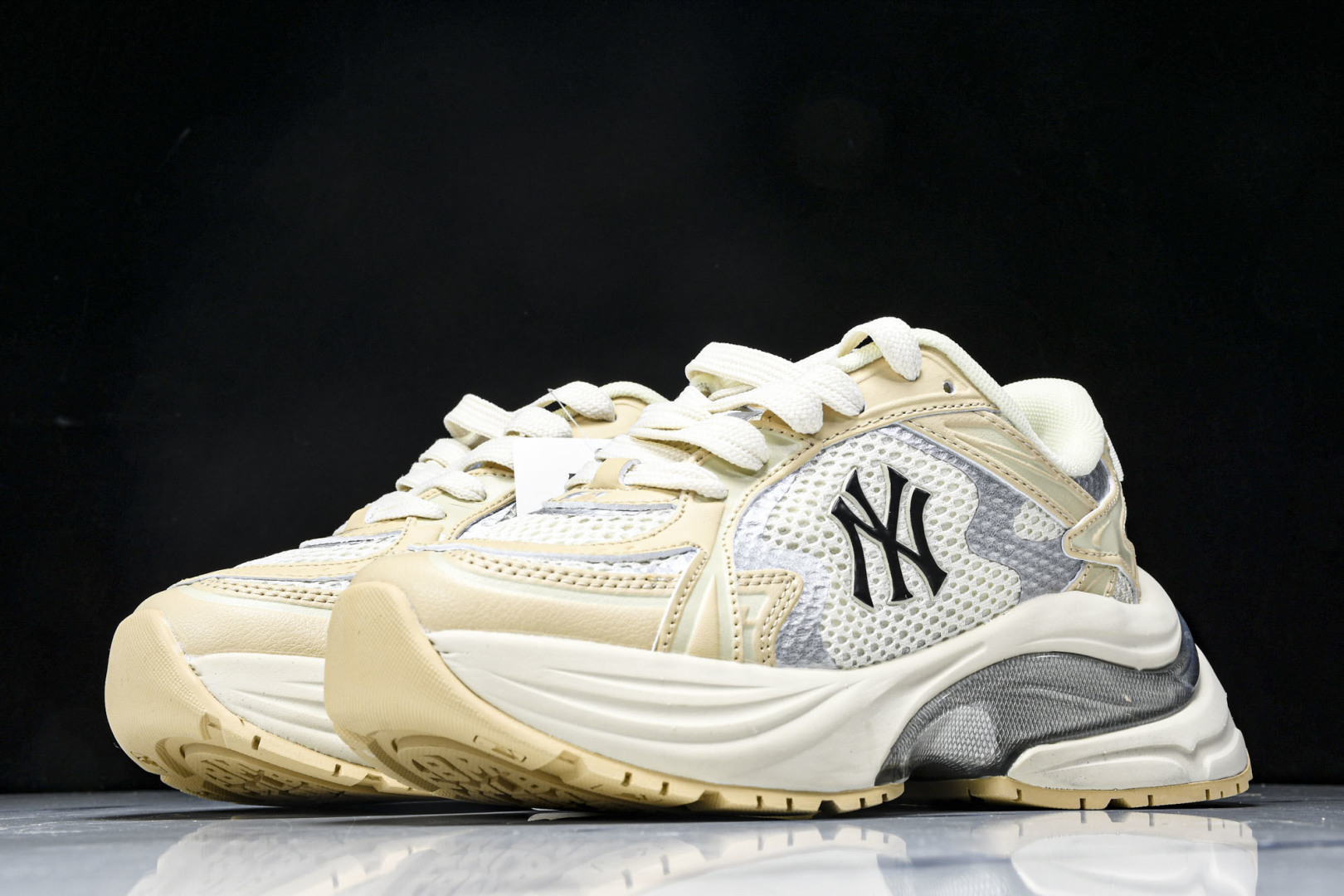 MLB 尺码35-45

纯原版出品-NY MLB Bigball Chunky Curve 纽约洋基队