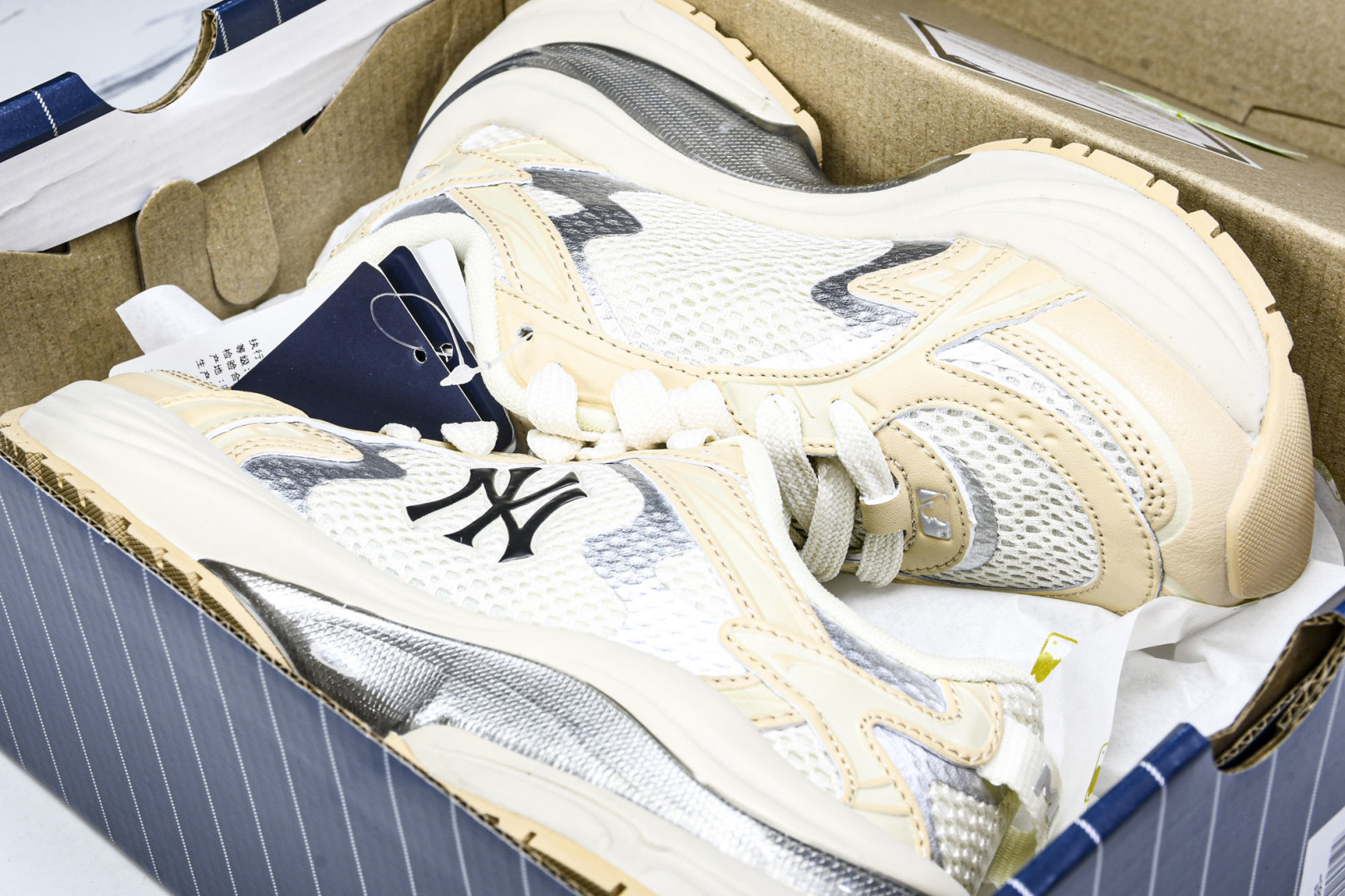 MLB 尺码35-45

纯原版出品-NY MLB Bigball Chunky Curve 纽约洋基队