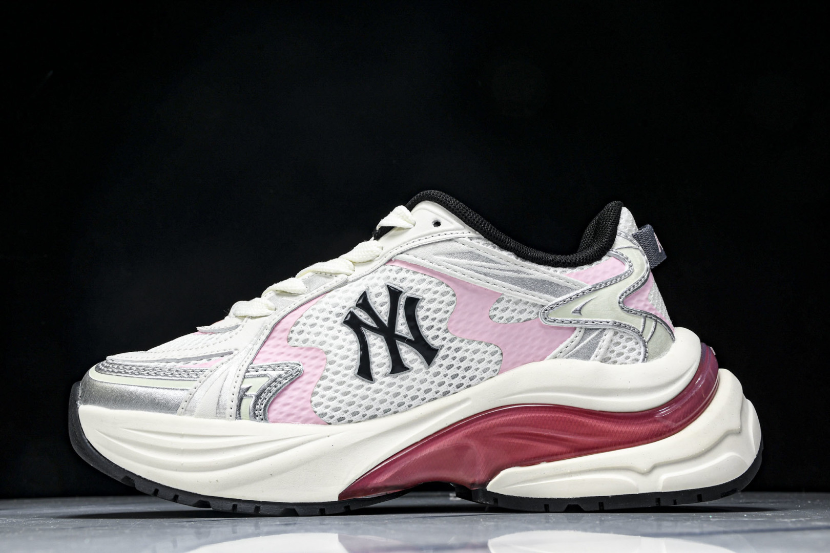 MLB 尺码35-45

纯原版出品-NY MLB Bigball Chunky Curve 纽约洋基队