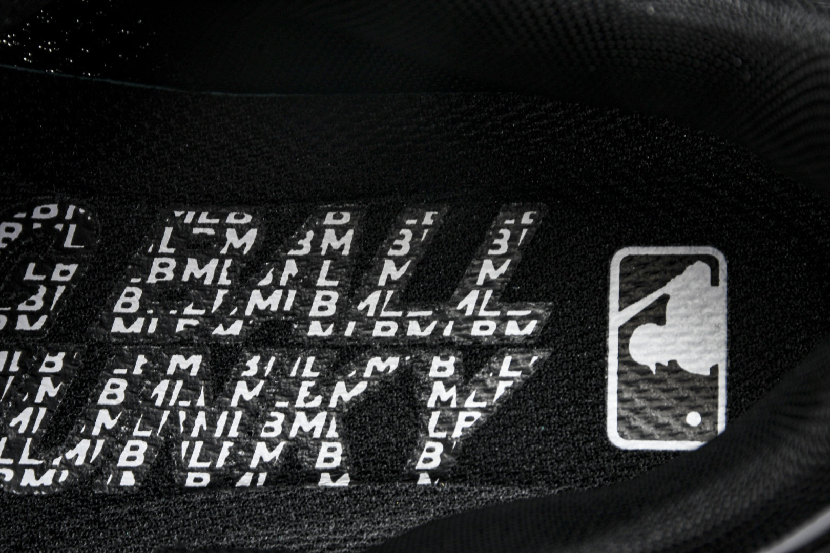 MLB 尺码35-45

纯原版出品-NY MLB Bigball Chunky Curve 纽约洋基队