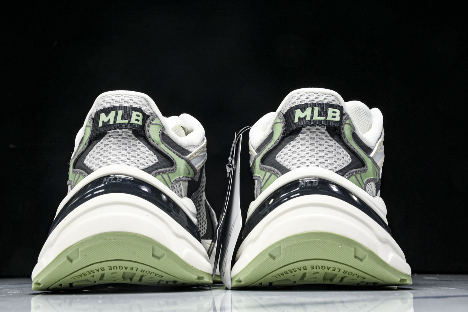 MLB 尺码35-45

纯原版出品-NY MLB Bigball Chunky Curve 纽约洋基队