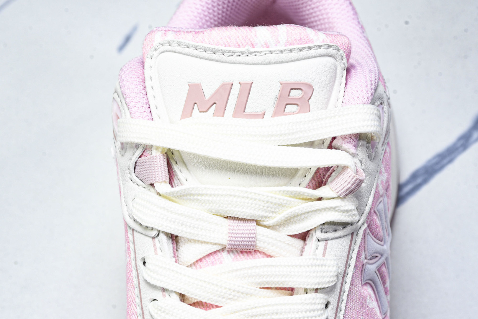 MLB 尺码35-45

纯原版出品-NY MLB XLG Chunky 纽约洋基队 透气休闲运动鞋 3