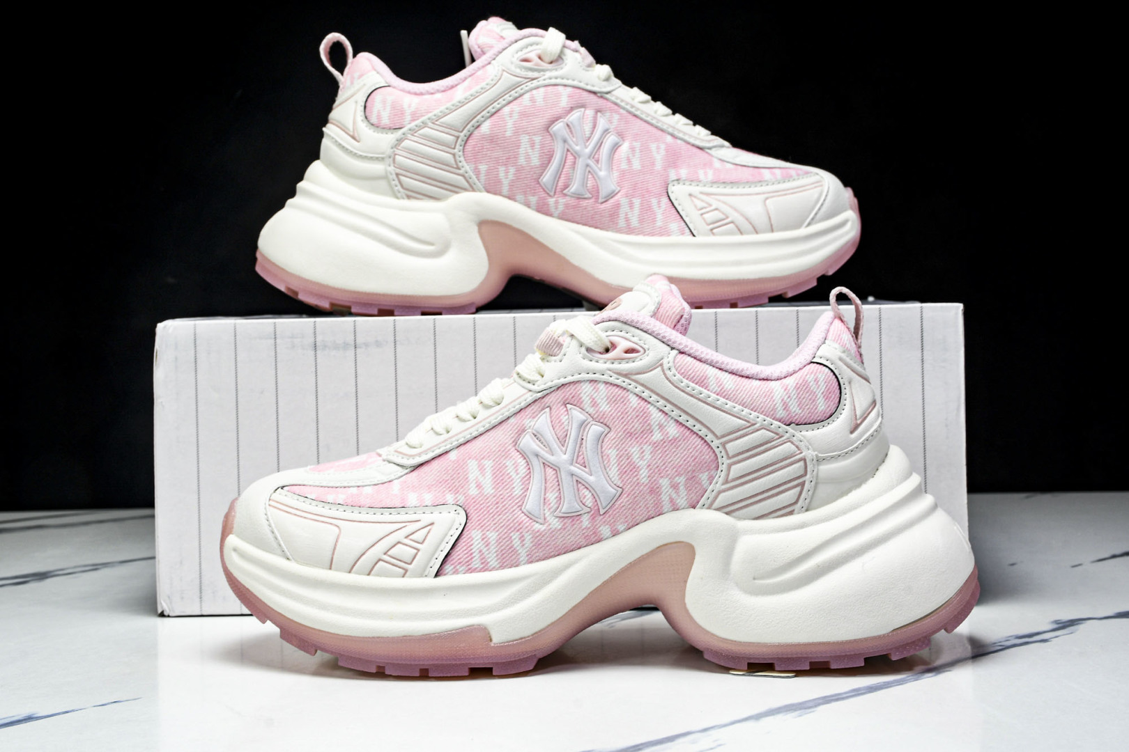 MLB 尺码35-45

纯原版出品-NY MLB XLG Chunky 纽约洋基队 透气休闲运动鞋 3