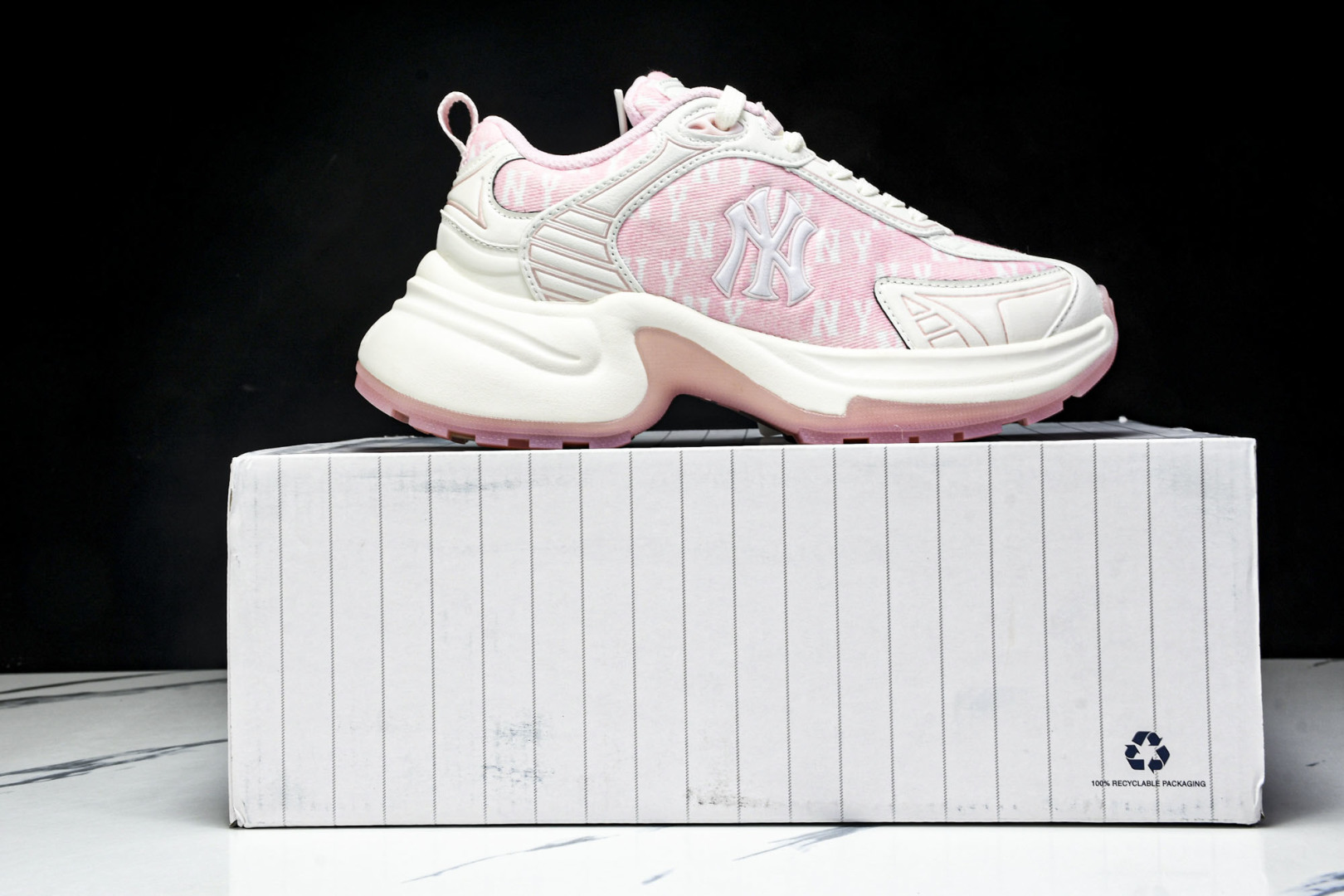 MLB 尺码35-45

纯原版出品-NY MLB XLG Chunky 纽约洋基队 透气休闲运动鞋 3
