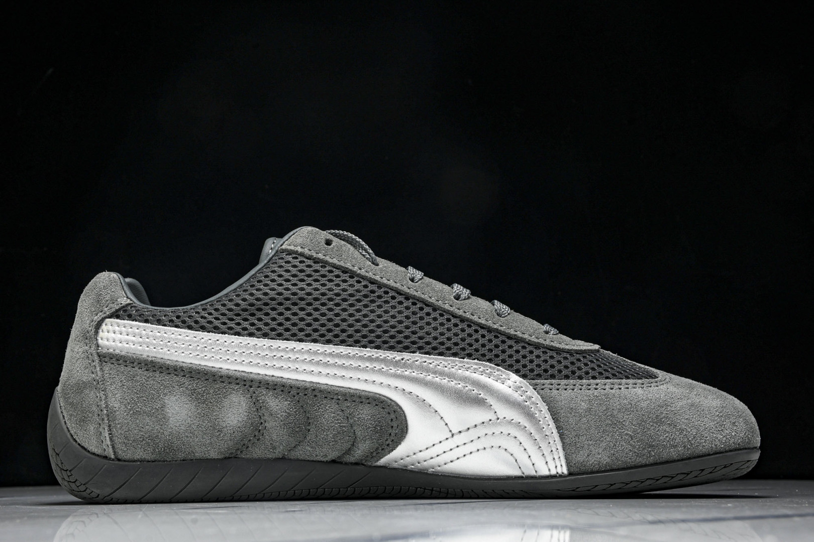 彪马 尺码36-45

纯原版出品-Puma SPeedcat Premium Shadow Grey 