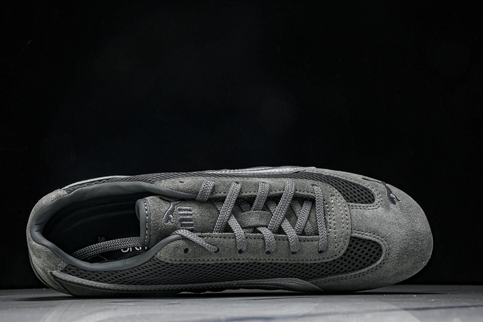彪马 尺码36-45

纯原版出品-Puma SPeedcat Premium Shadow Grey 